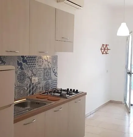 בית נופש Villette A Schiera Cala Creta למפדוזה